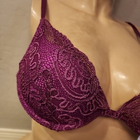 Very Sexy Victorias Secret Bra 36B Purple Underwire Lined Push Up Without Paddin - Picture 2 of 5